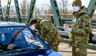 coronavirus ukraine military officers testing